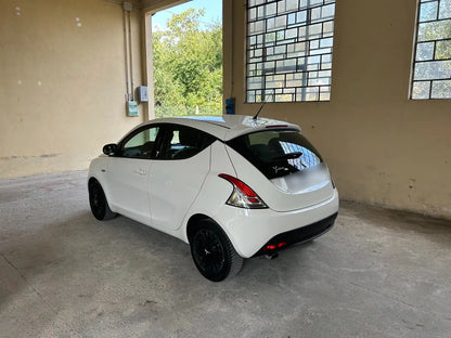 LANCIA - YPSILON (2014 - km 186.400 - Gpl)