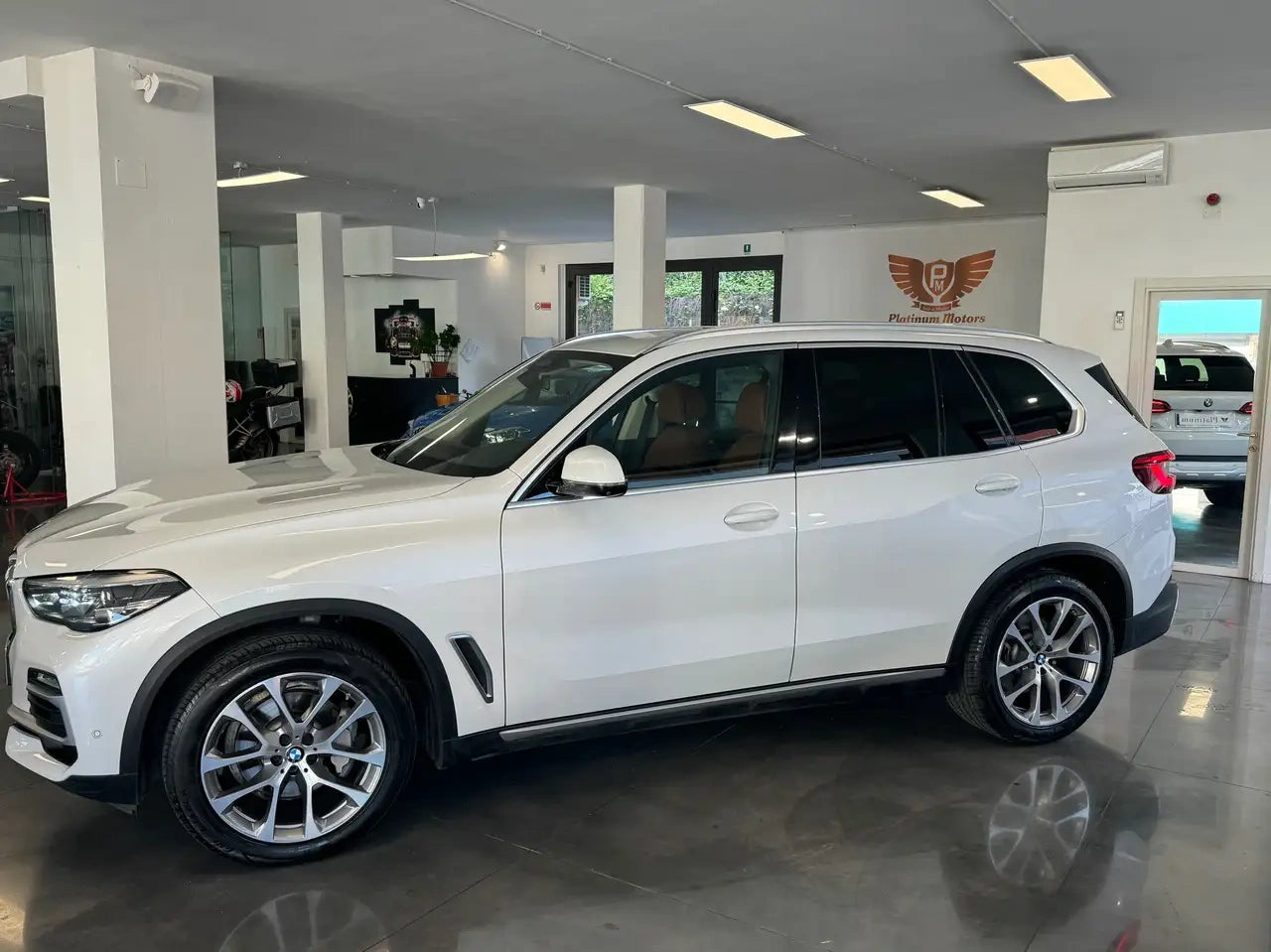 BMW - X5 (2019- km 120.000 - Diesel)