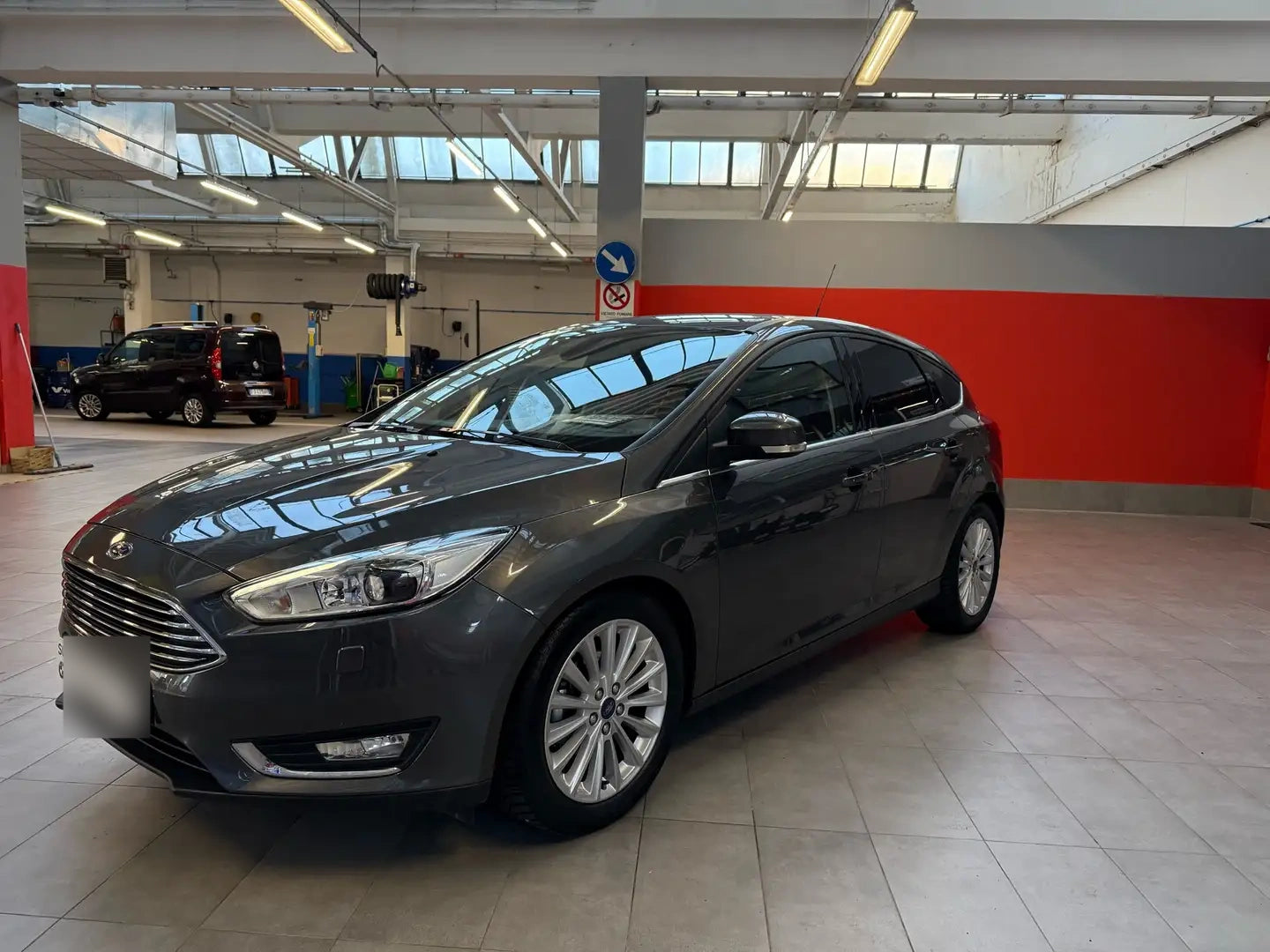 FORD - FOCUS (2015 - km 79.000 - Benzina)