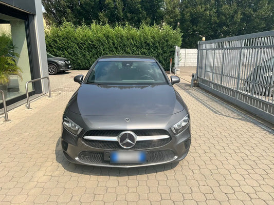 MERCEDES - A180 (2020 - km 42.921 - Diesel)