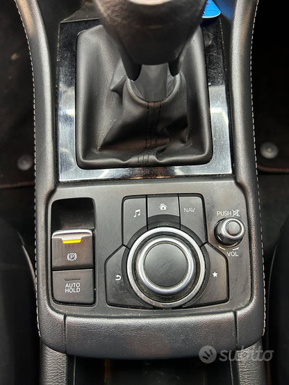 MAZDA - CX-3 (2019 - km 150.000 - Diesel)