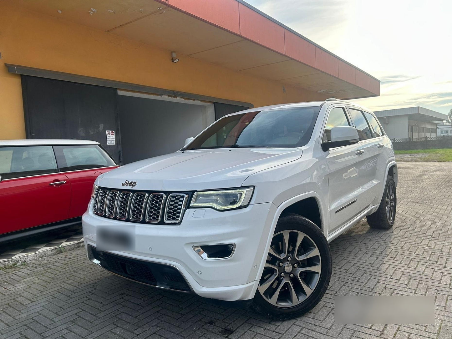 JEEP - GRAND CHEROKEE (2017 - km 189.000 - Diesel)