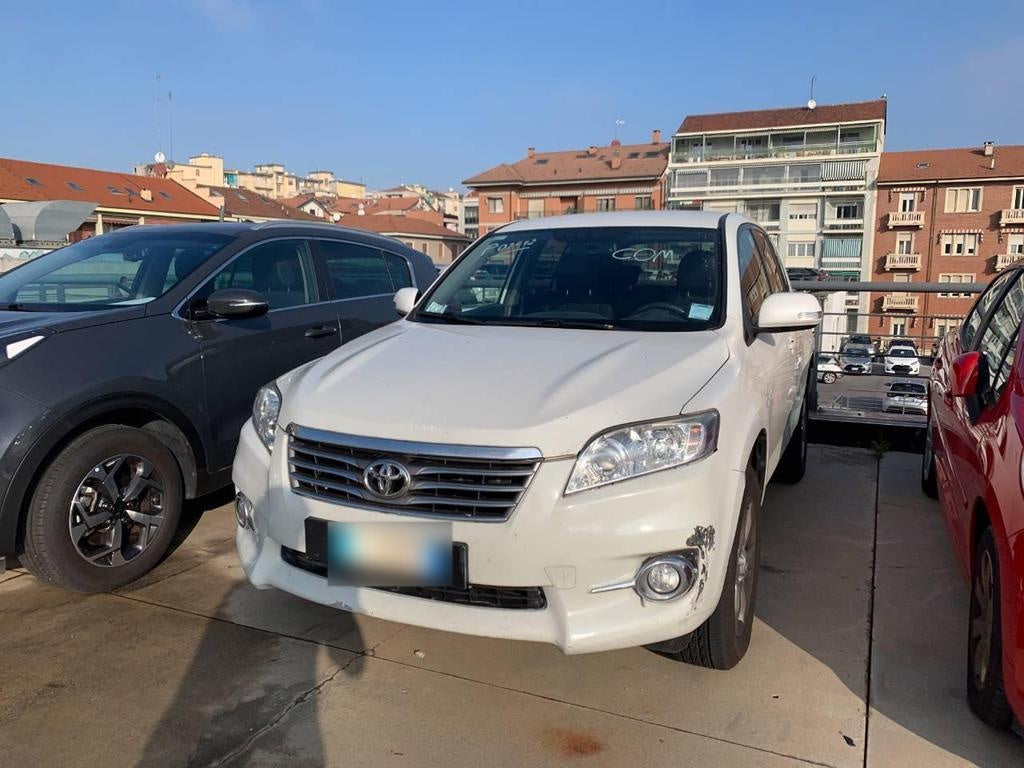 TOYOTA - RAV 4 (2011 - km 128.694 - Diesel)