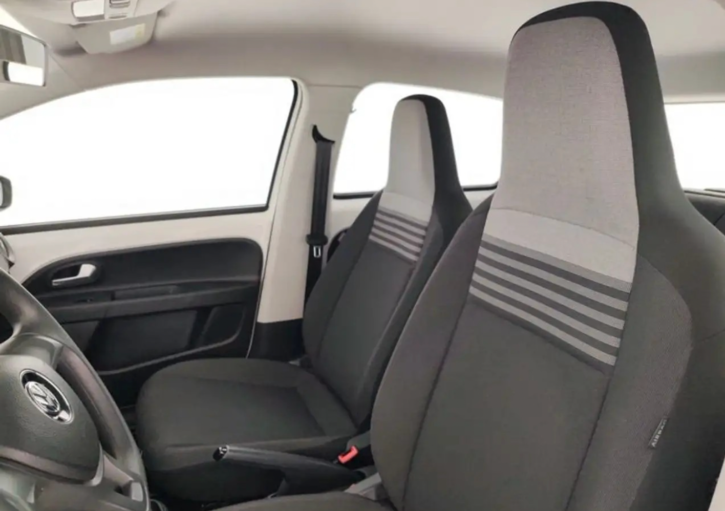 VOLKSWAGEN - UP! (2018 - km 63.700 - Benzina)