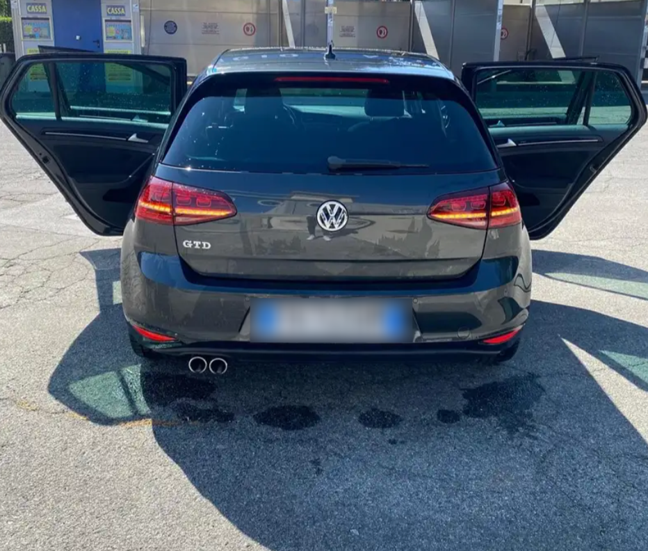VOLKSWAGEN - GOLF GTD (2017 - km 150.000 - Diesel)
