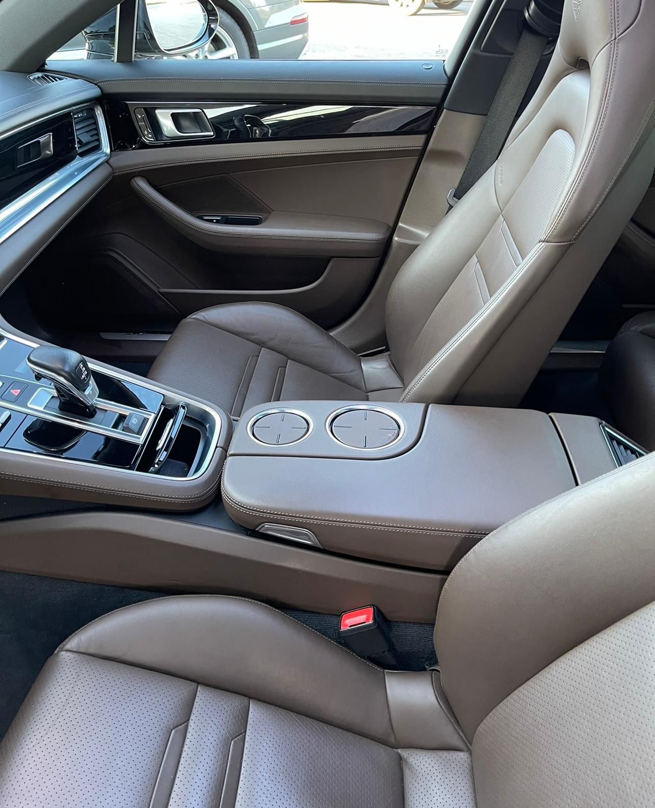 PORSCHE - PANAMERA (2017 - km 86.000 - Diesel)