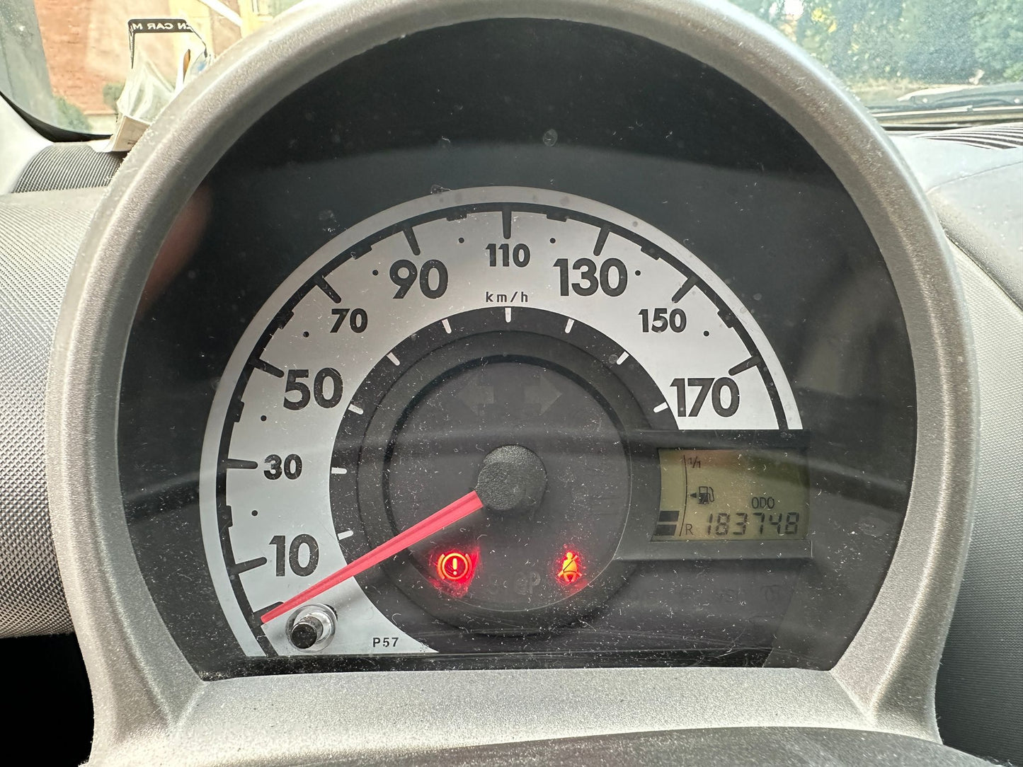 TOYOTA - AYGO (2011 - km 183.748 - Benzina)