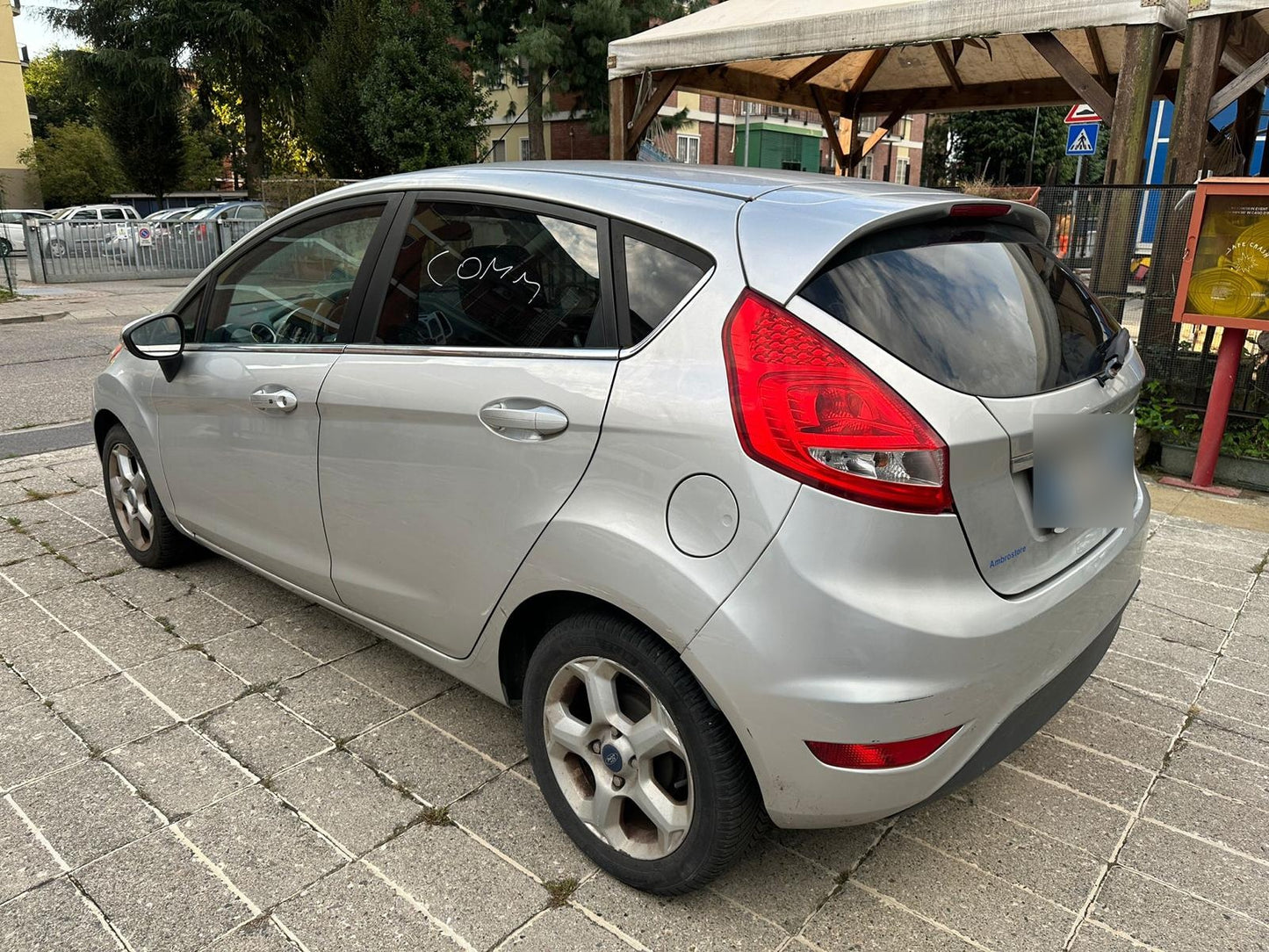 FORD - FIESTA (2011 - km 207.449 - Benzina)