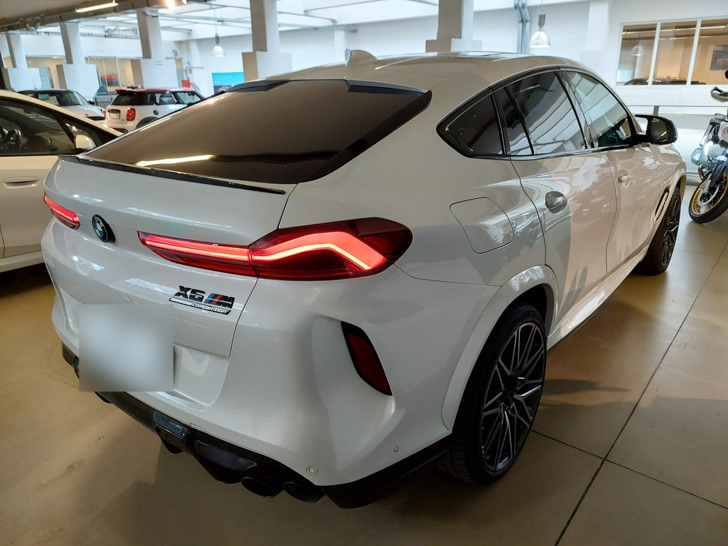 BMW - X6M (2021 - km 30.142 - Benzina)