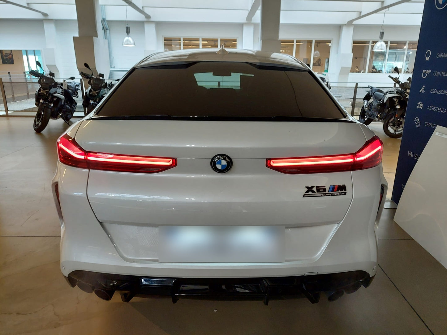 BMW - X6M (2021 - km 30.142 - Benzina)