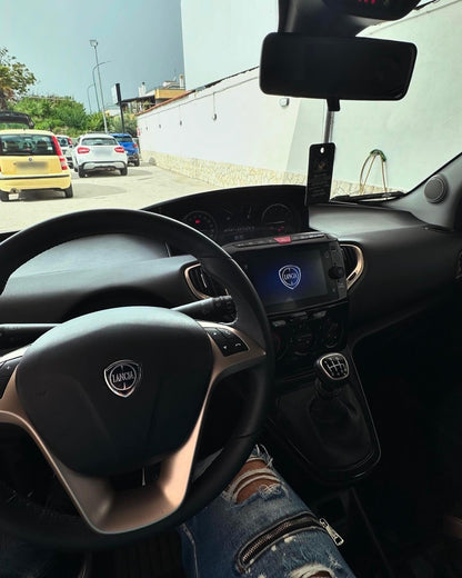 LANCIA - YPSILON (2023 - km 23.000 - Ibrida)