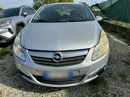 OPEL - CORSA (2008 - km 190.000 - Diesel)