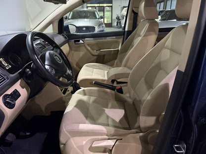 VOLKSWAGEN - TOURAN (2012 - km 190.000 - Diesel)