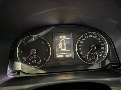 VOLKSWAGEN - TOURAN (2012 - km 190.000 - Diesel)