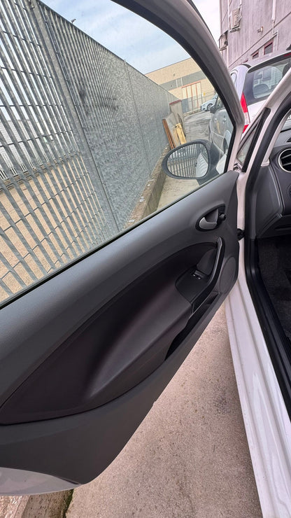 SEAT - IBIZA (2011 - km 100.000 - Benzina)