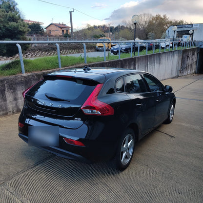 VOLVO - V40 (2018 - km 130.000 - Diesel)