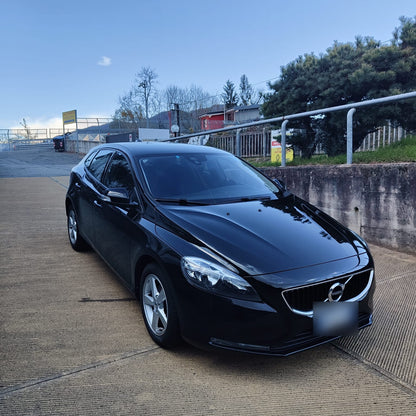VOLVO - V40 (2018 - km 130.000 - Diesel)