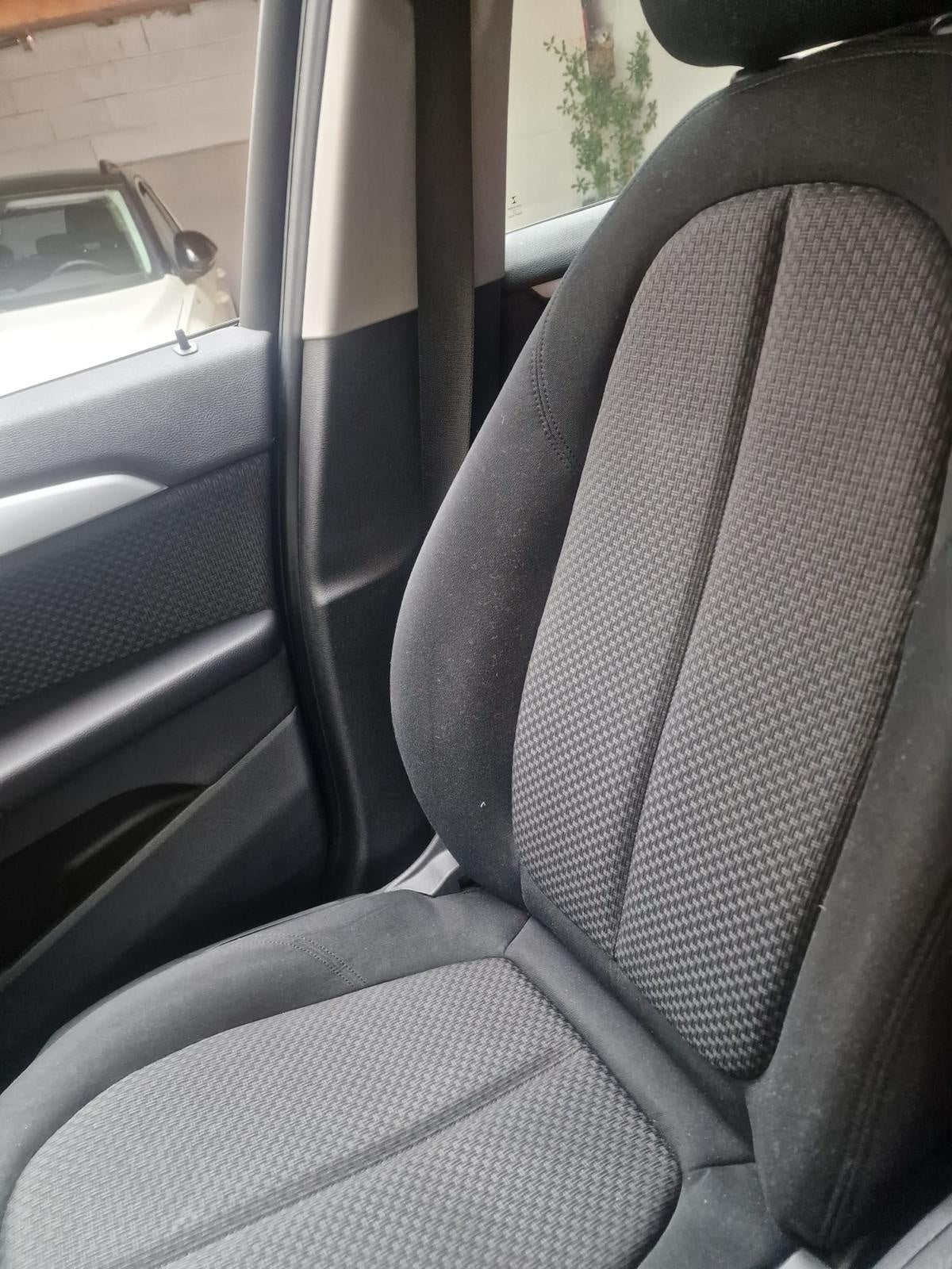 BMW - X1 (2017 - km 120.000 - Diesel)