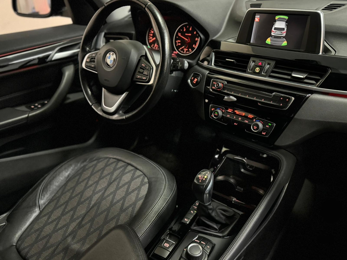 BMW - X1 (2016 - km 198.000 - Diesel)