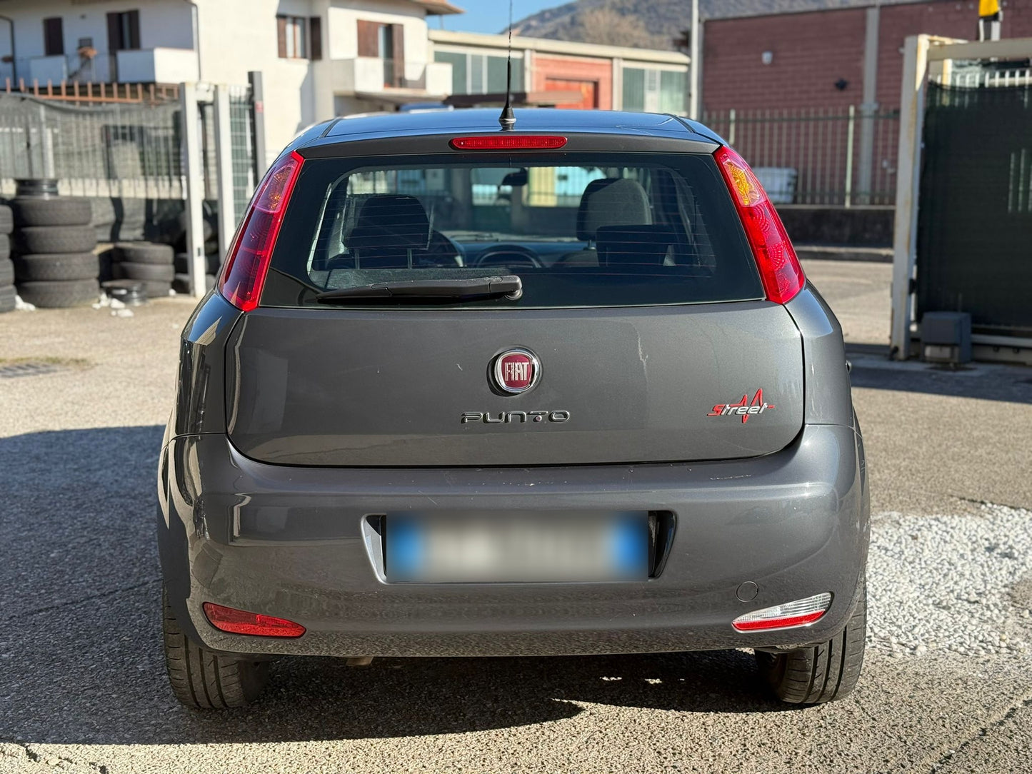 FIAT - PUNTO (2015 - km 130.000- Gpl)