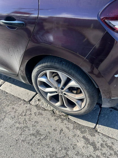 RENAULT - SCENIC (2019 - km 56.000 - Benzina)