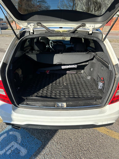 MERCEDES-BENZ - C 250 (2014 - km 194.000 - Diesel)
