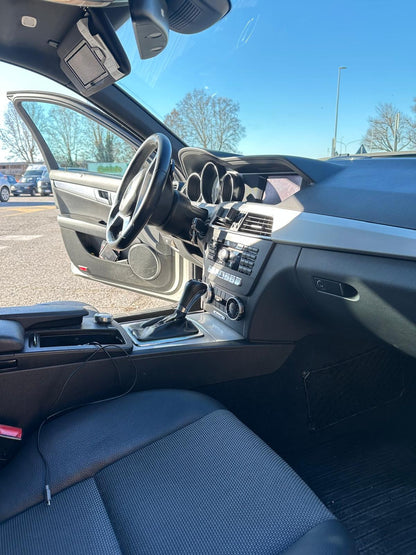 MERCEDES-BENZ - C 250 (2014 - km 194.000 - Diesel)