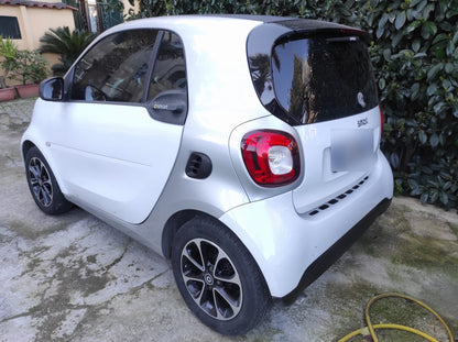 SMART - FORTWO (2016 - km 130.000 - Benzina)