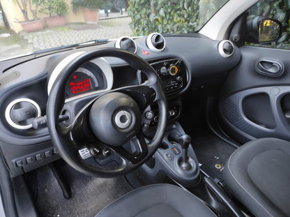 SMART - FORTWO (2016 - km 130.000 - Benzina)