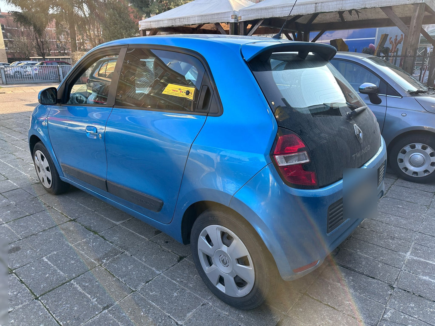 RENAULT - TWINGO (2015 - km 125.000 - Benzina)