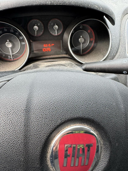 FIAT - PUNTO (2015 - km 160.000 - Diesel)