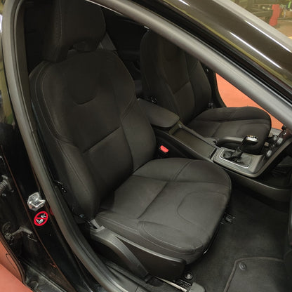 VOLVO - V40 (2018 - km 130.000 - Diesel)