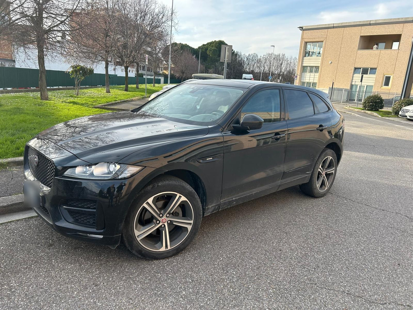 JAGUAR - F-PACE (2016 - km 145.000 - Diesel)