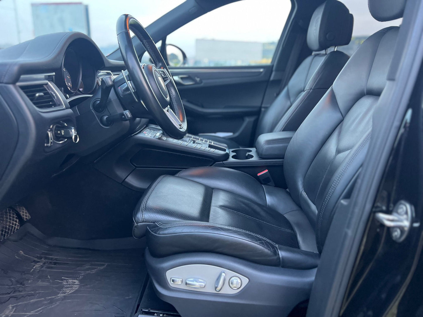 PORSCHE - MACAN S (2016 - km 148.000 - Benzina)