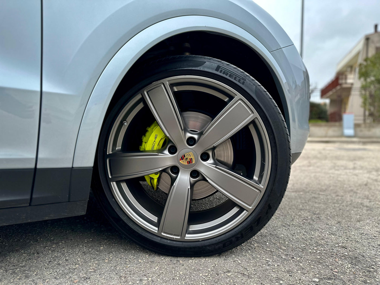 PORSCHE - CAYENNE (2021 - km 46.000 - Ibrida)