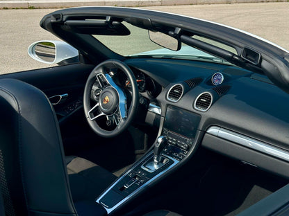 PORSCHE - BOXSTER (2022- km 12.000 - Benzina)