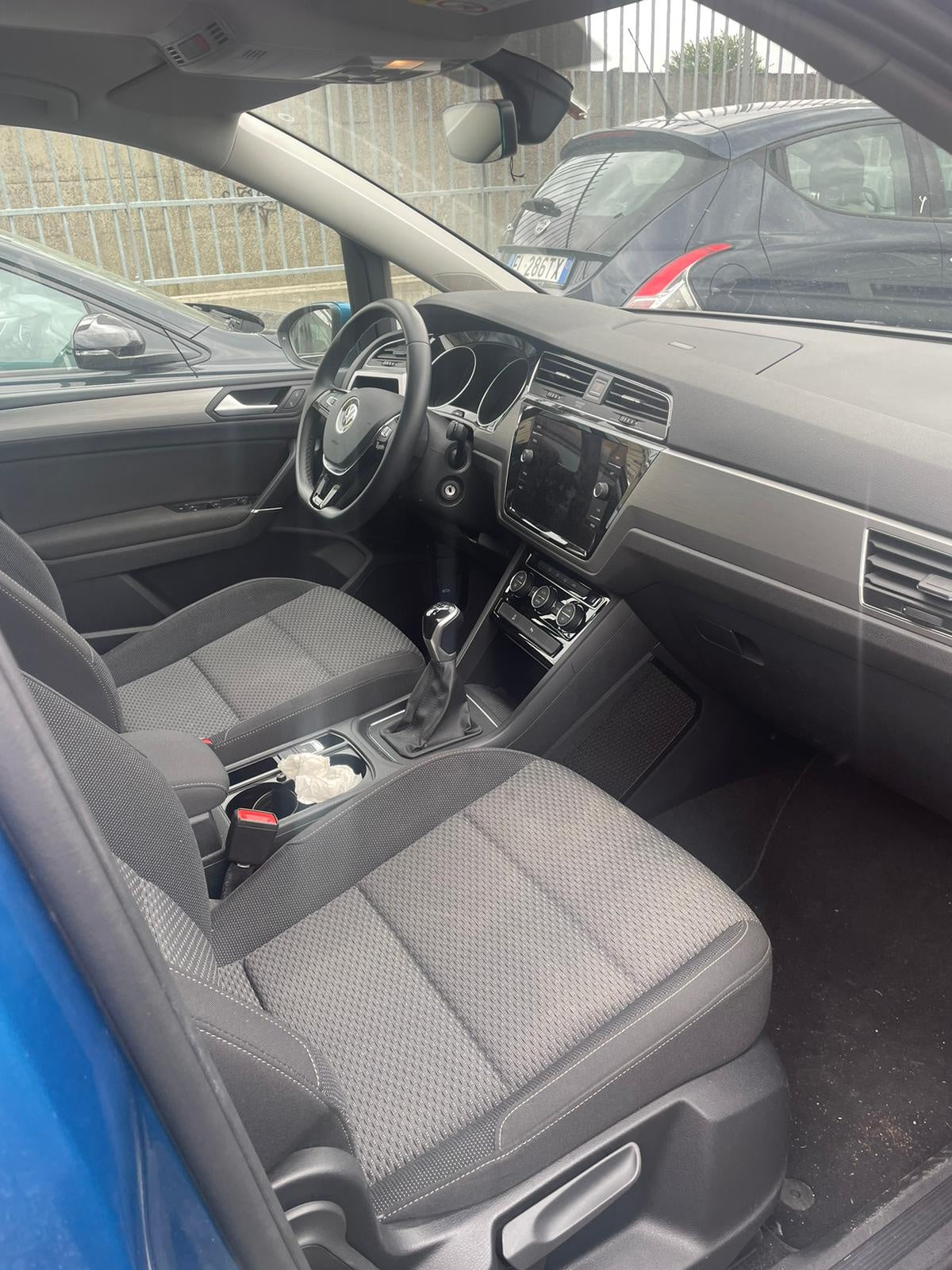VOLKSWAGEN - TOURAN (2021 - km 57.000 - Diesel)