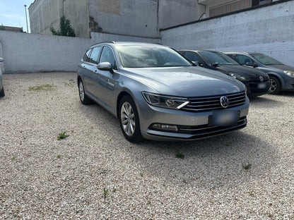 VOLKSWAGEN - PASSAT (2018 - km 170.000 - Diesel)