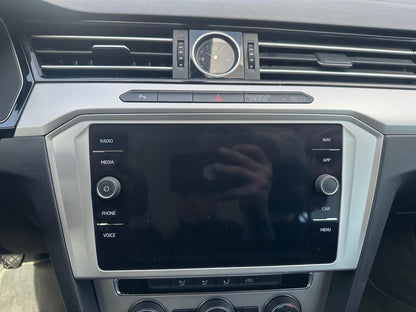 VOLKSWAGEN - PASSAT (2018 - km 170.000 - Diesel)