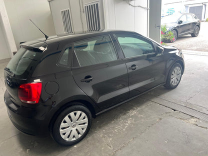 VOLKSWAGEN - POLO (2014 - km 166.000 - Diesel)