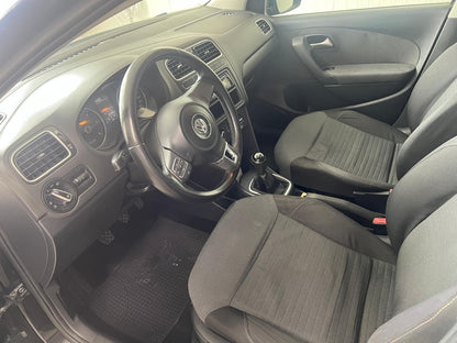 VOLKSWAGEN - POLO (2014 - km 166.000 - Diesel)