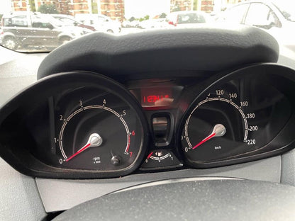 FORD - FIESTA (2010 - km 112.340 - Benzina)