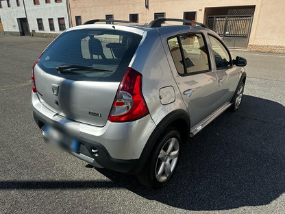 DACIA - SANDERO STEPWAY (2011 - km 146.000 - Diesel)